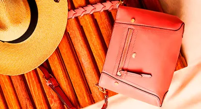 Le Postiche -  7% Cashback